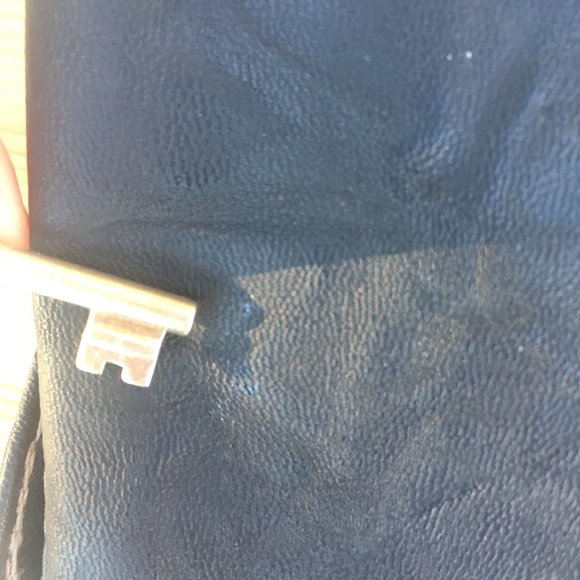 Rosetti Black Passport Purse Wallet Crossbody - Picture 9 of 10